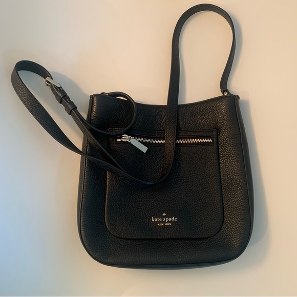 kate spade Bags Kate Spade Leila Top Zip Crossbody Black 95x Inches